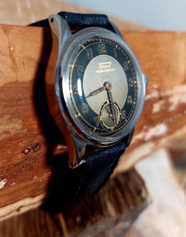 Tissot Bullseye com mostrador cáqui Antimagnetique de 1941 N:243