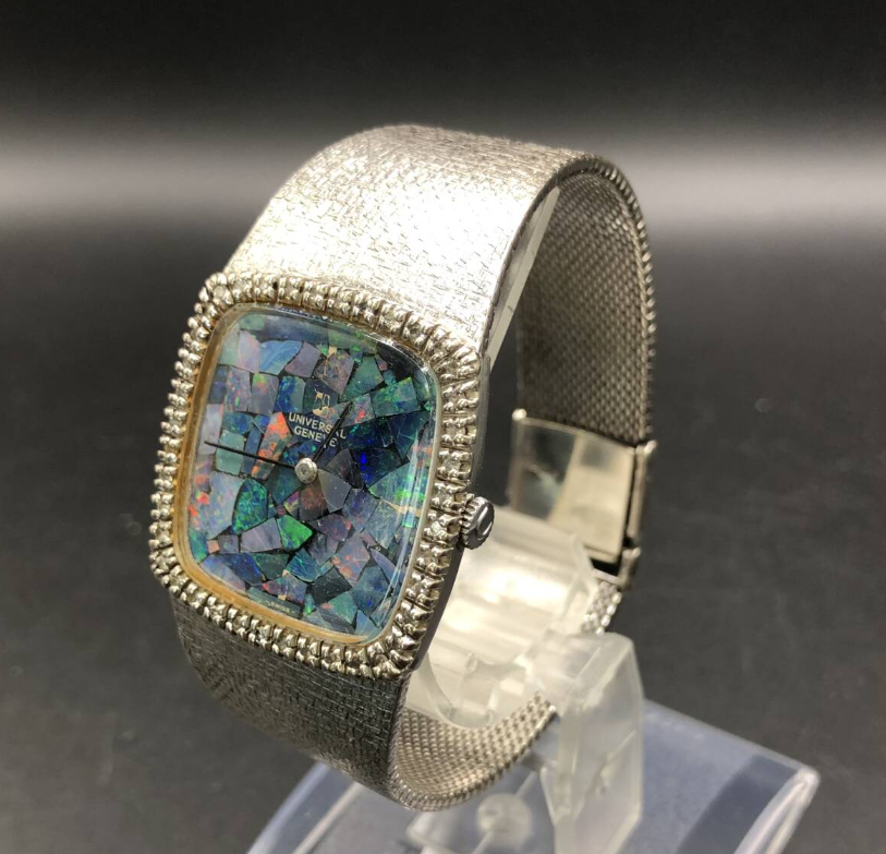 Universal Genève Vintage – Quadrante Fantasy Opal 40 diamanti 18k