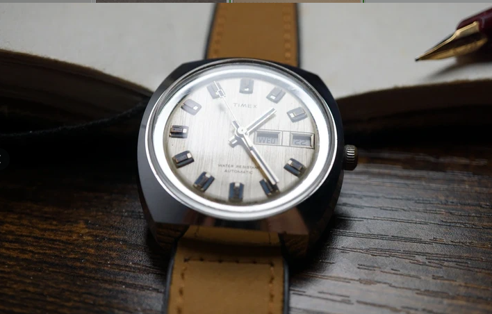 Timex Automatic Vintage 1970s – Made in Portugal Case Fama Elegance