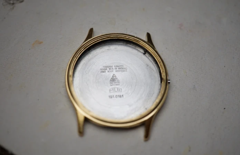 Original Omega Watch Case for Quartz Cal. 1437 Fama Elegance