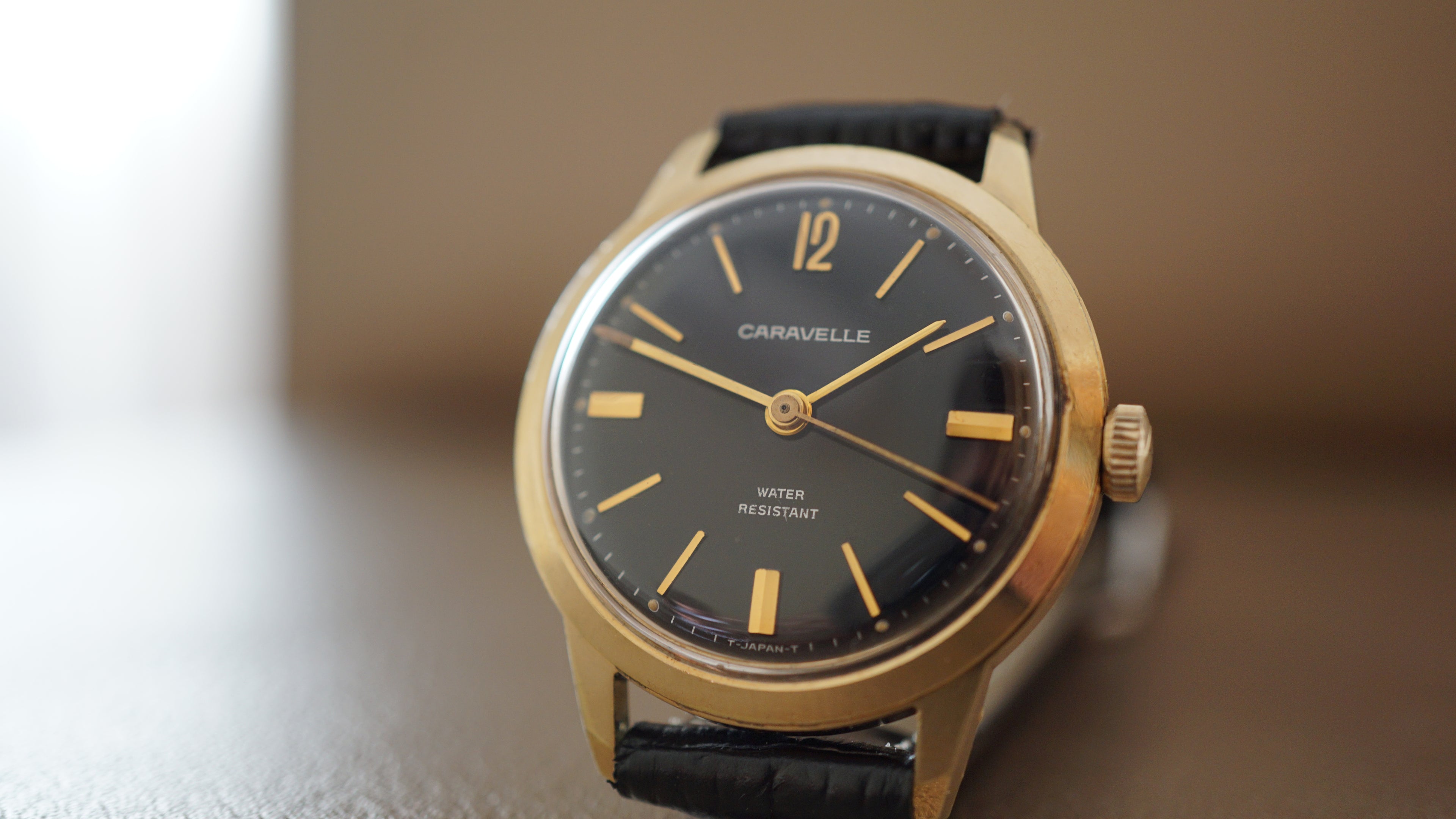 Vintage Caravelle 1967 – New York Elegance, American Heritage