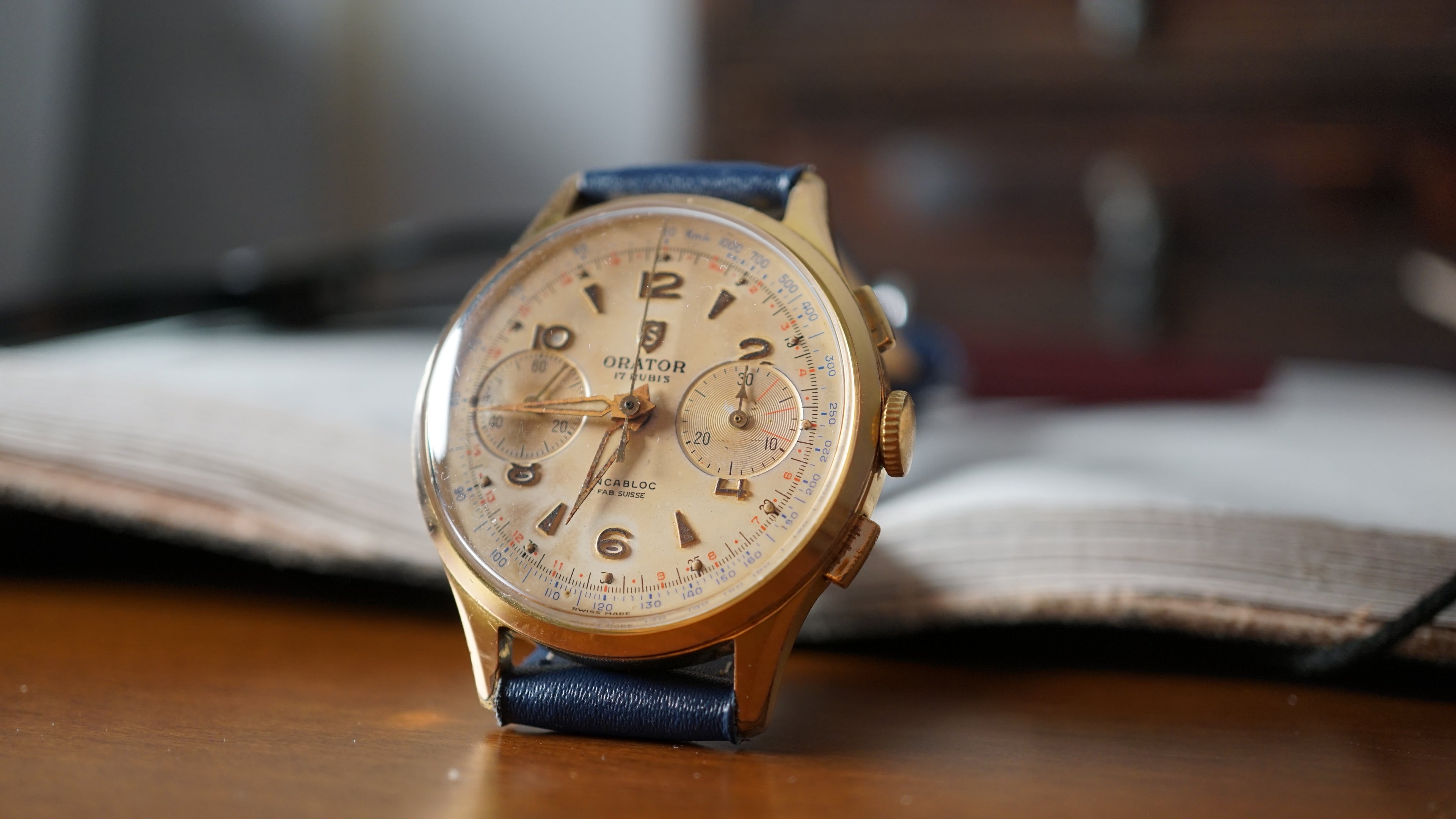 Orator chronograph champagne Tropical Gentlemen