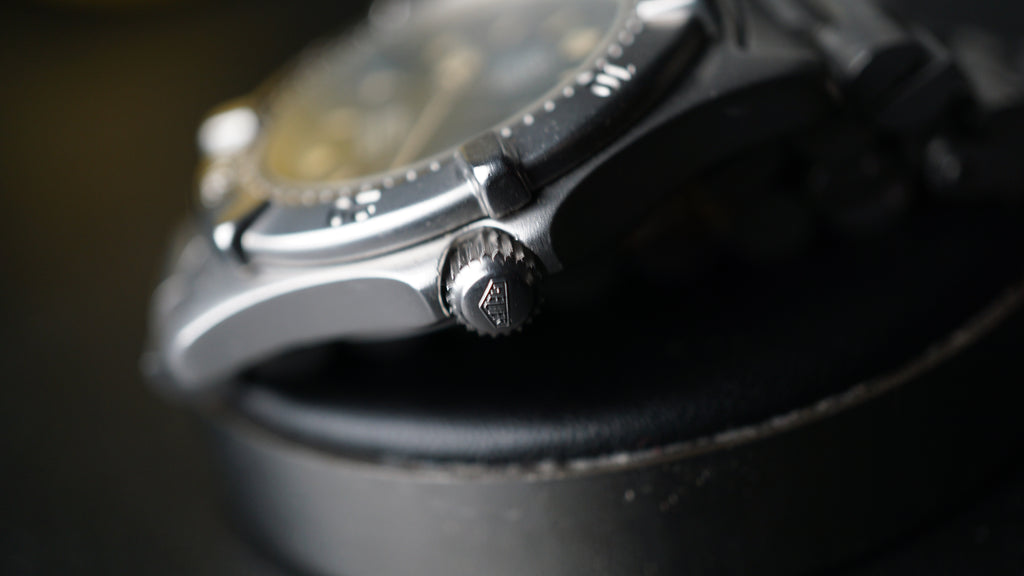 Vintage TAG Heuer 2000 Professional – Black Dial Diver – 200m Diver