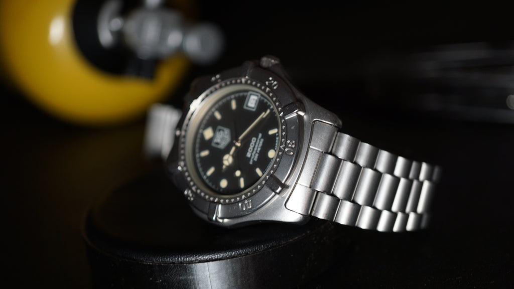 Vintage TAG Heuer 2000 Professional – Black Dial Diver – 200m Diver