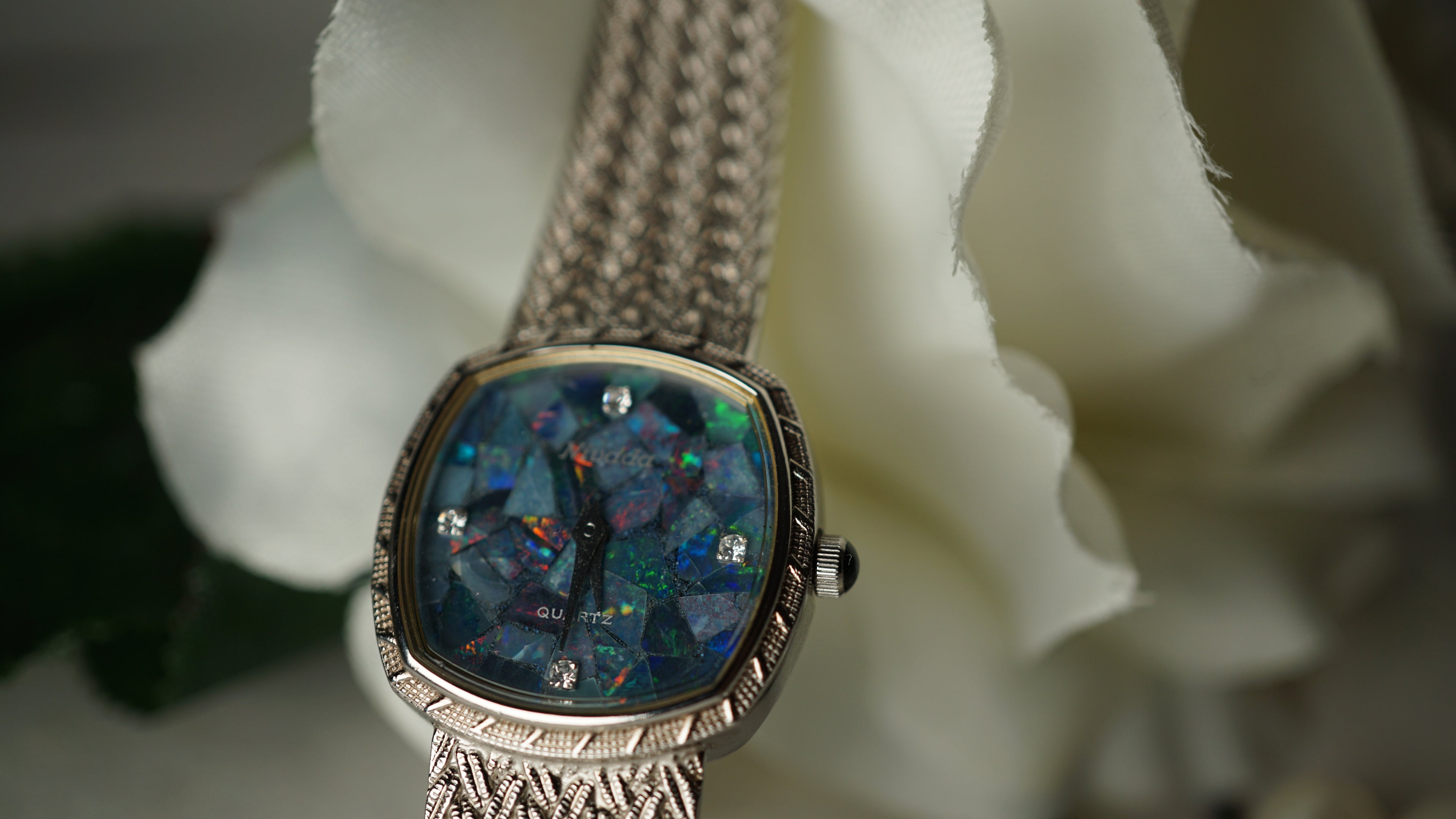 Nivada Vintage  with Opal Dial – Feminine 1970s Elegance – Pristine Condition