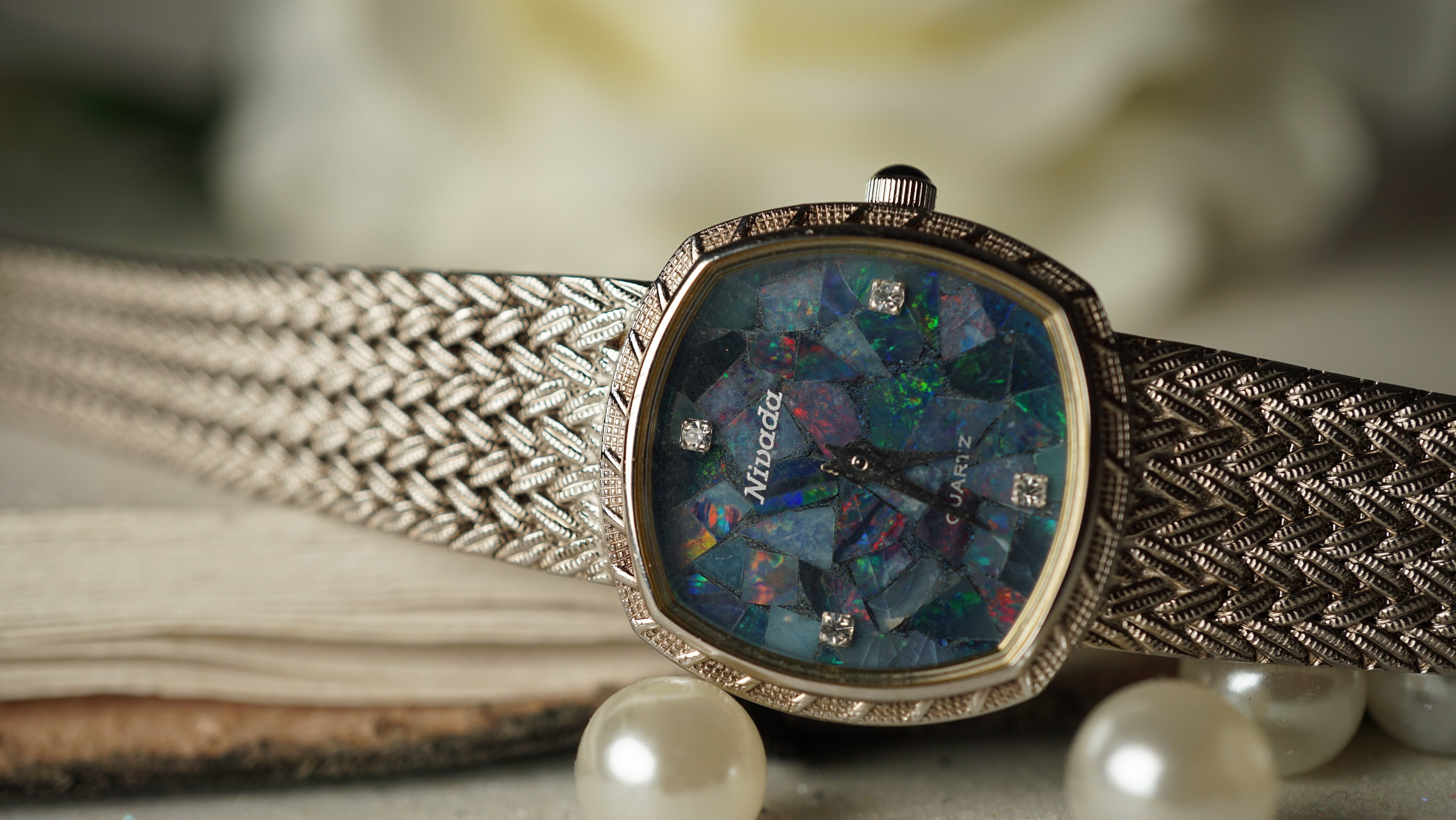 Nivada Vintage  with Opal Dial – Feminine 1970s Elegance – Pristine Condition