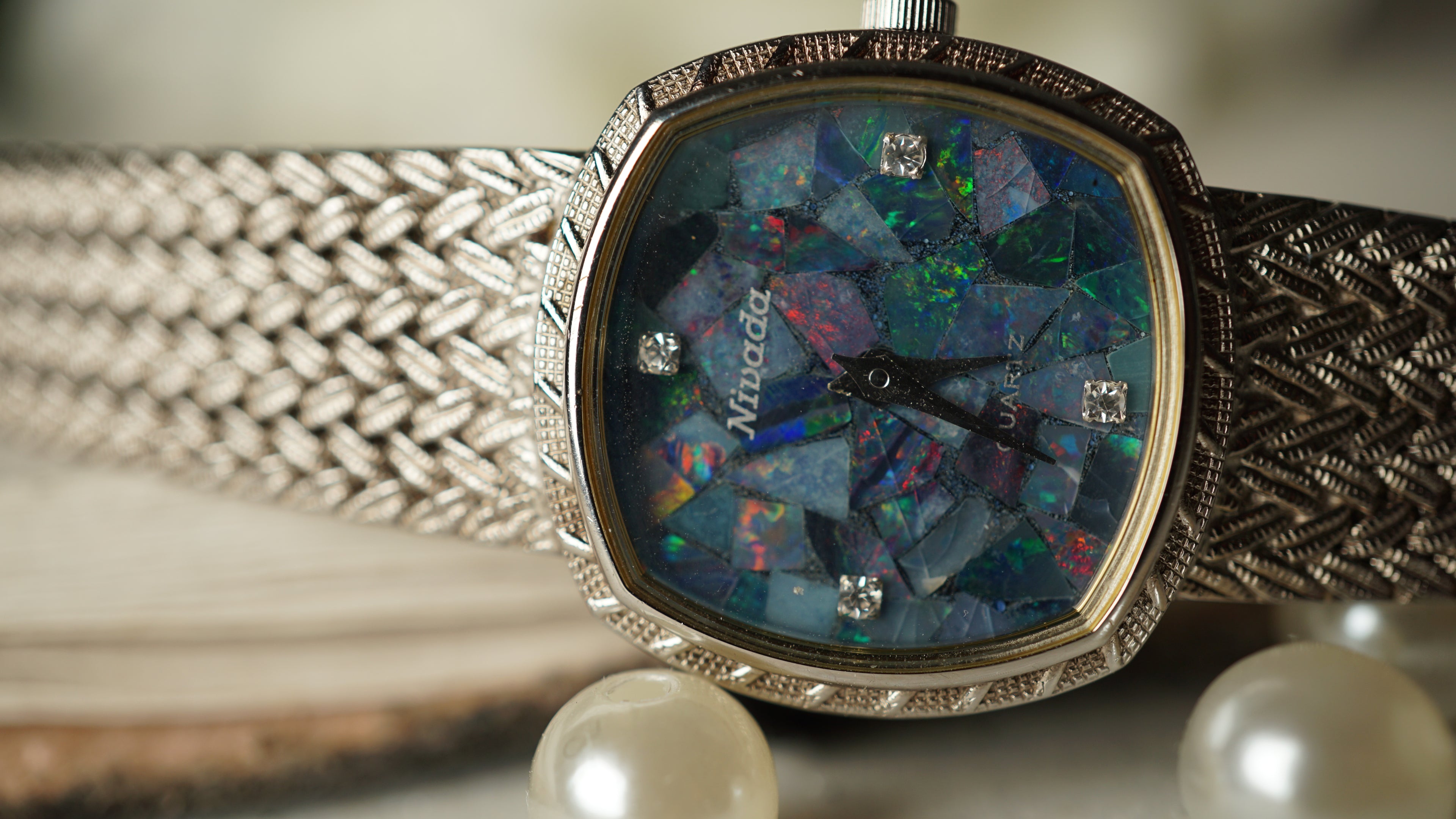 Nivada Vintage  with Opal Dial – Feminine 1970s Elegance – Pristine Condition