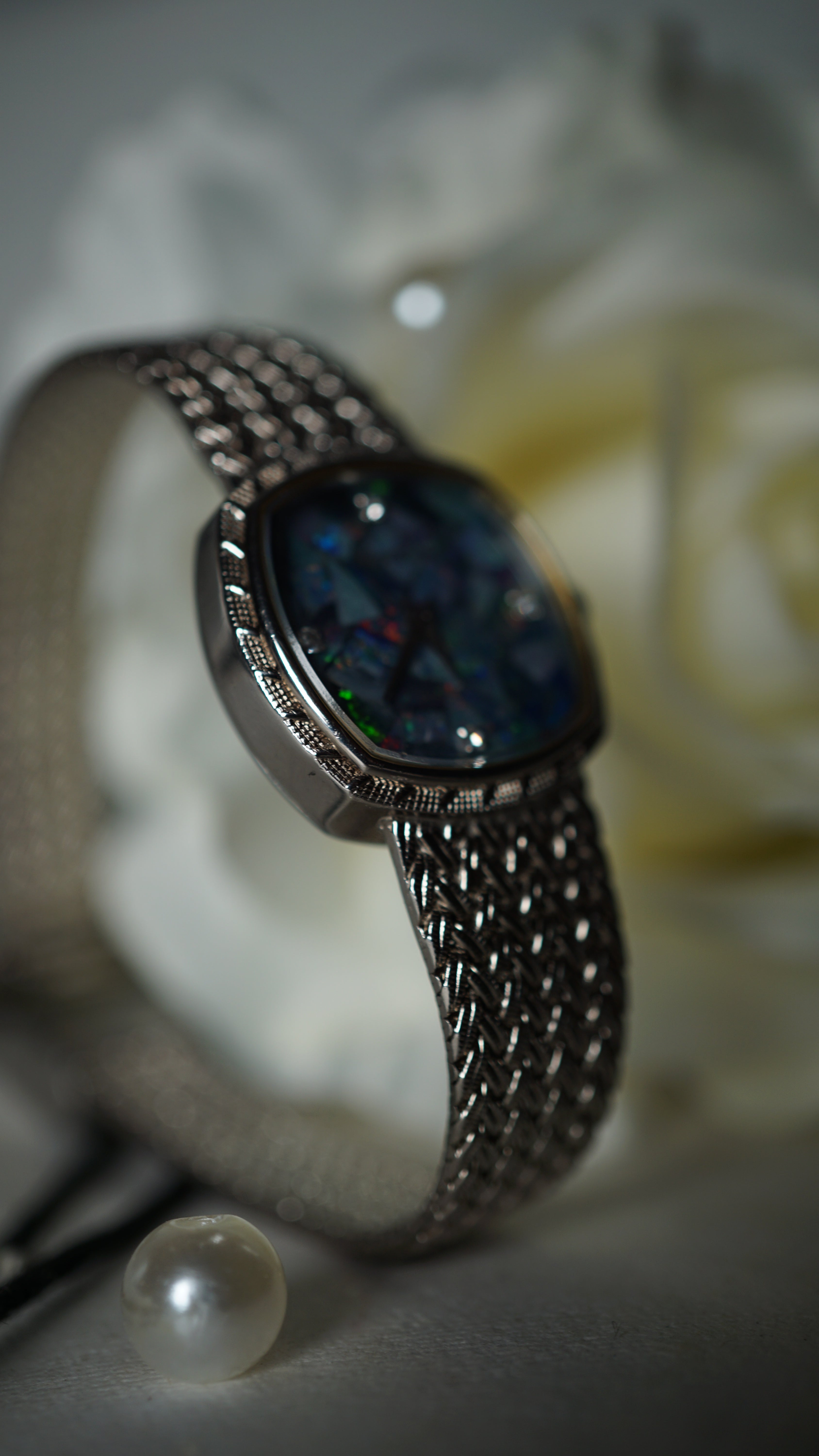 Nivada Vintage  with Opal Dial – Feminine 1970s Elegance – Pristine Condition