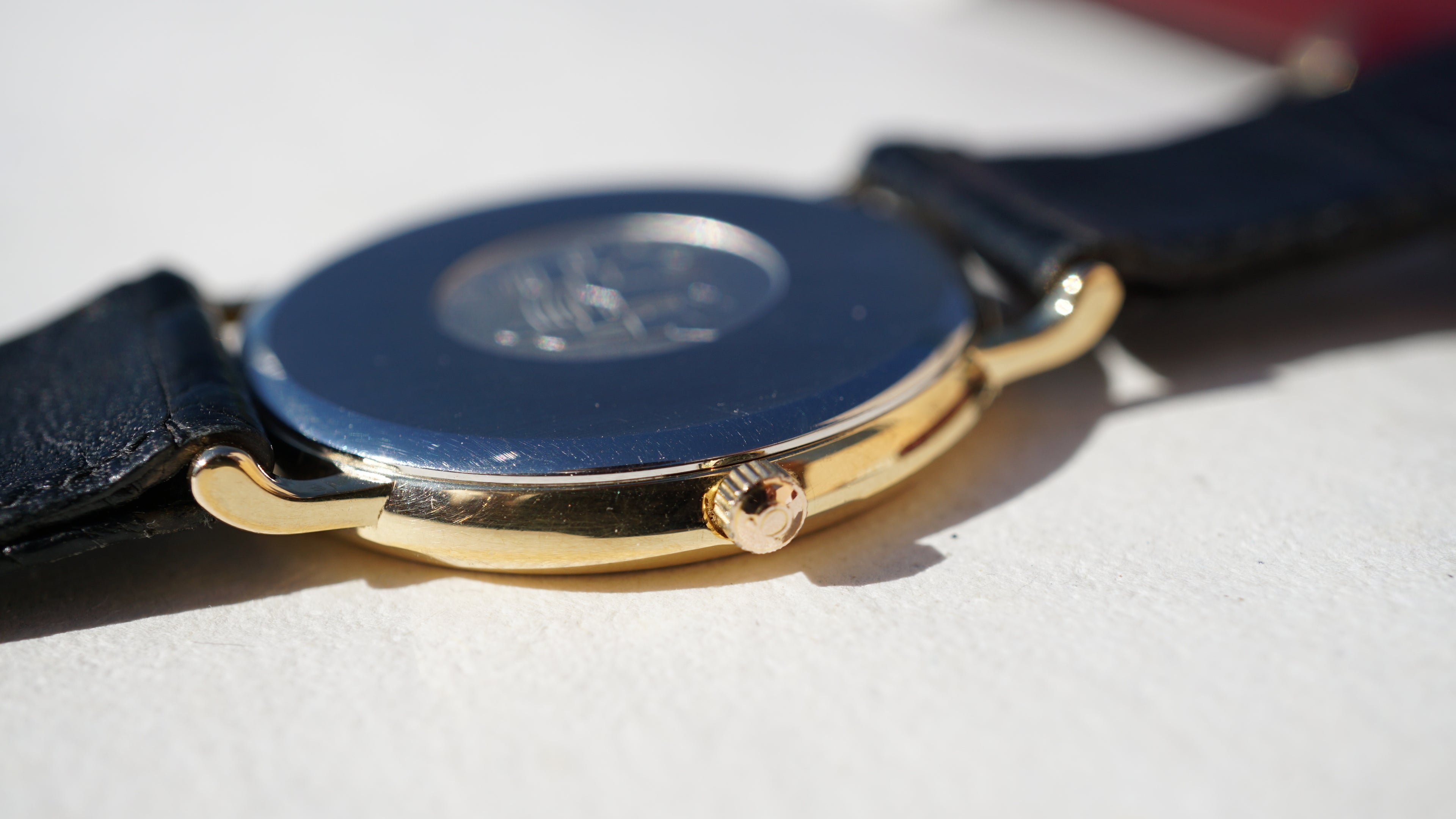 Omega De Ville Quartz Date roman dial