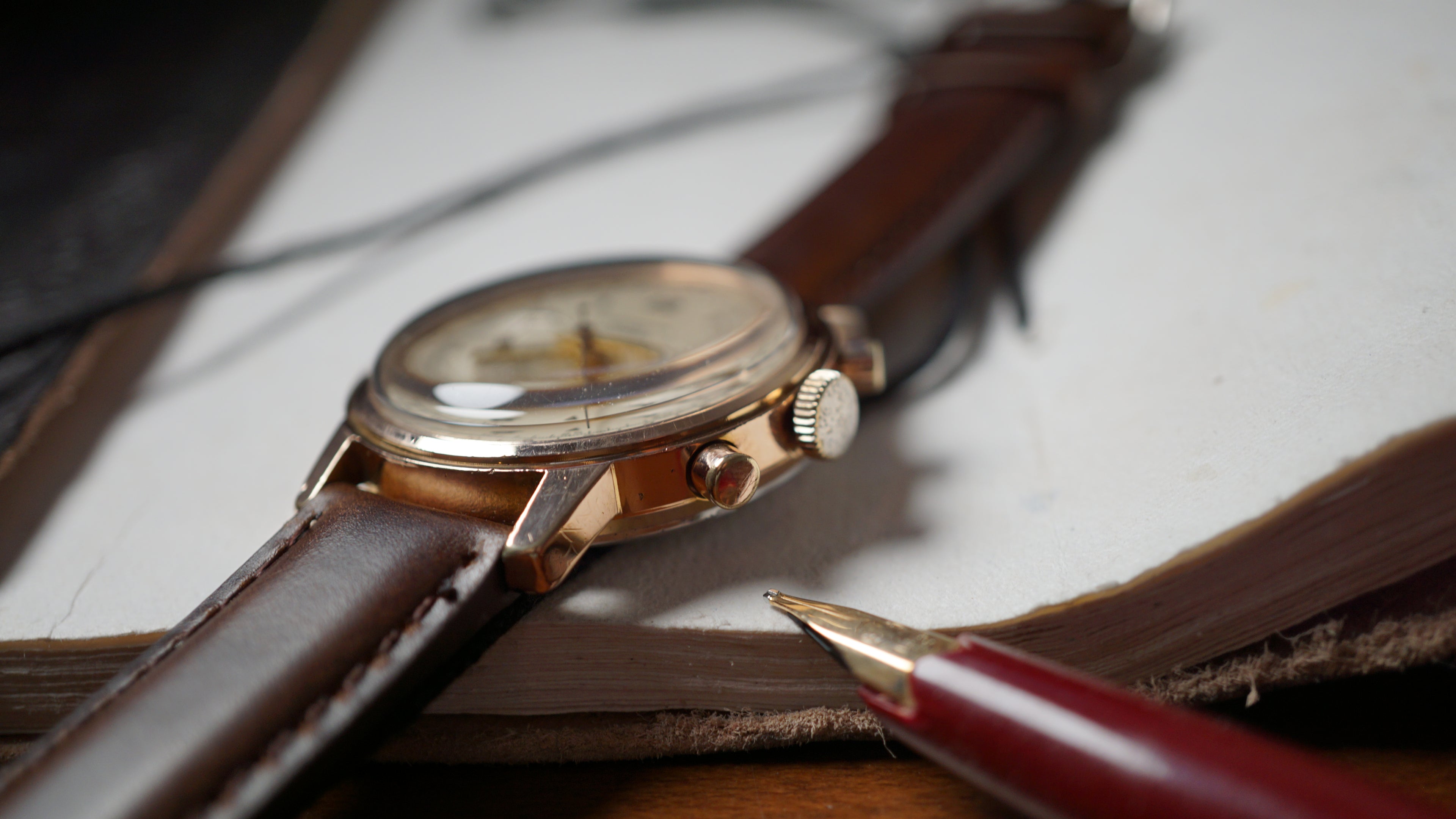 Chronograph swiss Incabloc telemeter Pilot 50s