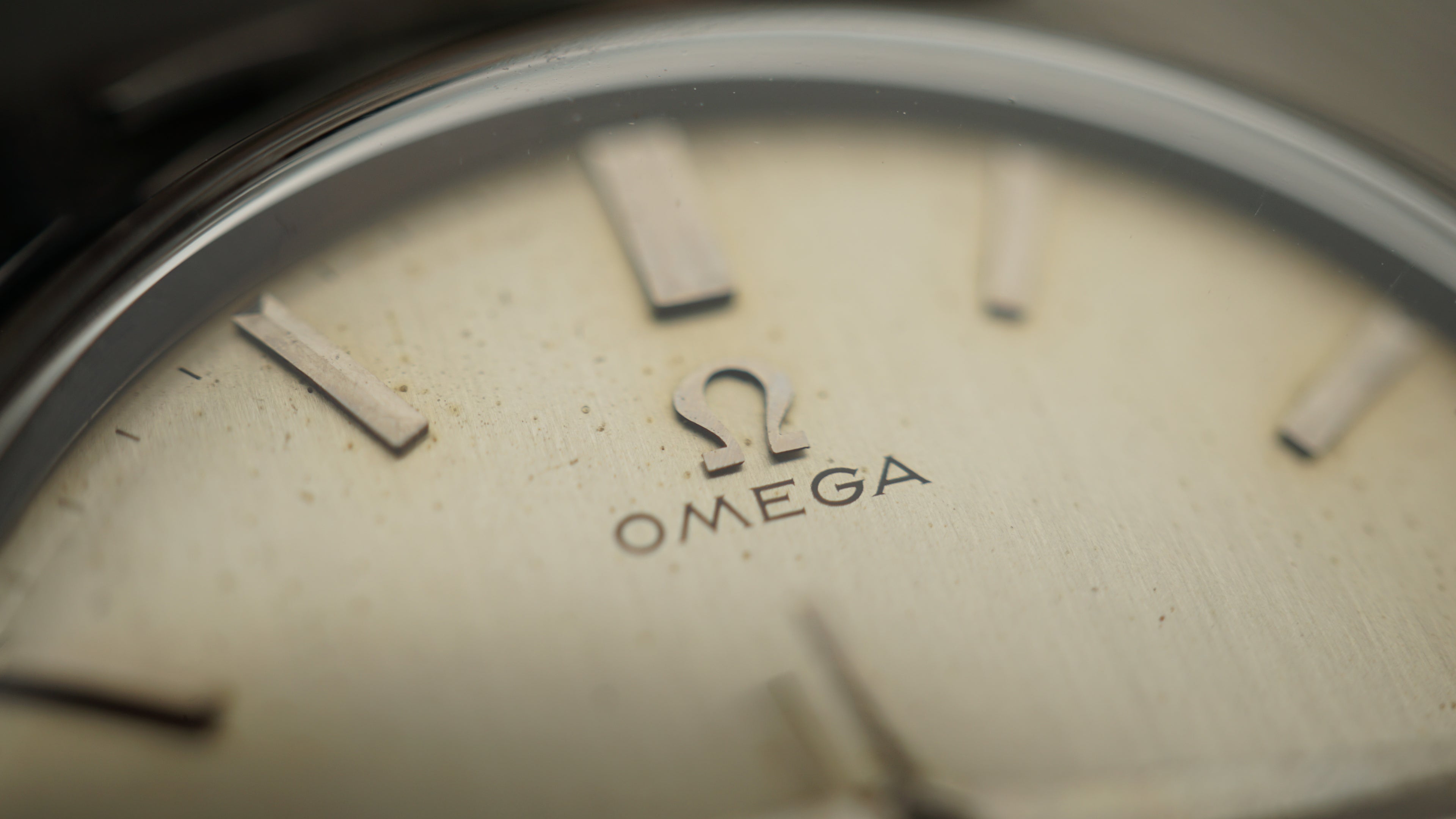 omega seamaster gents the classic 285