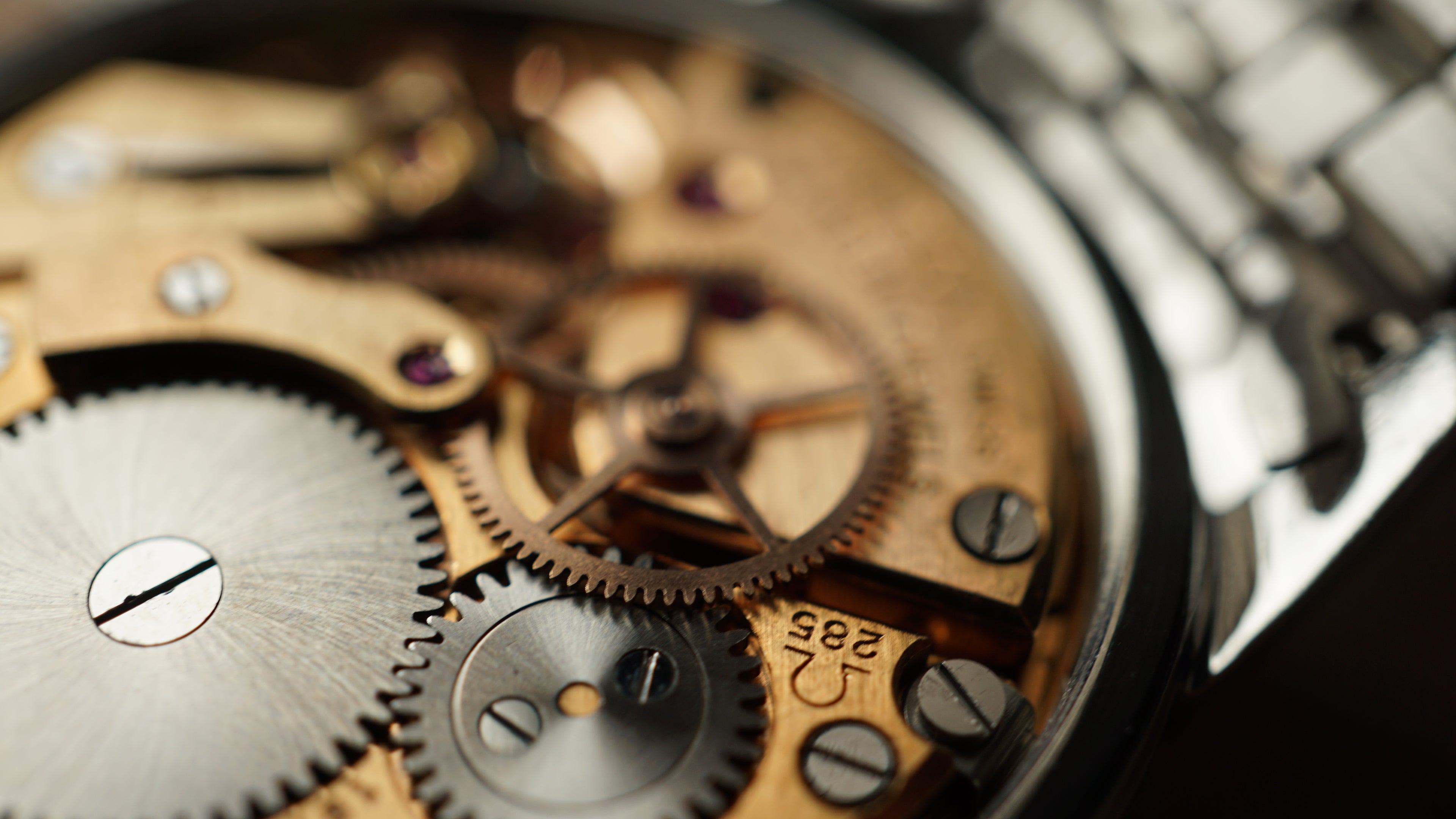 omega seamaster gents the classic 285