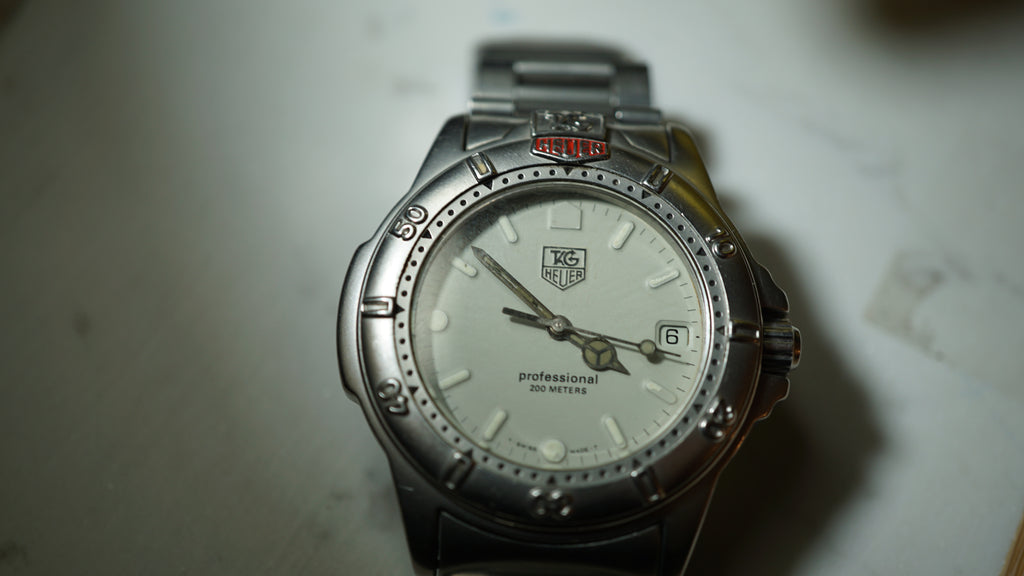 TAG Heuer Professional 4000 Series – White Dial – 41 mm – New Old Stock