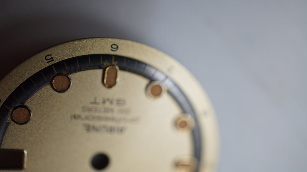 TAG Heuer Professional 200M Airline GMT watch, reference 895.513. dial