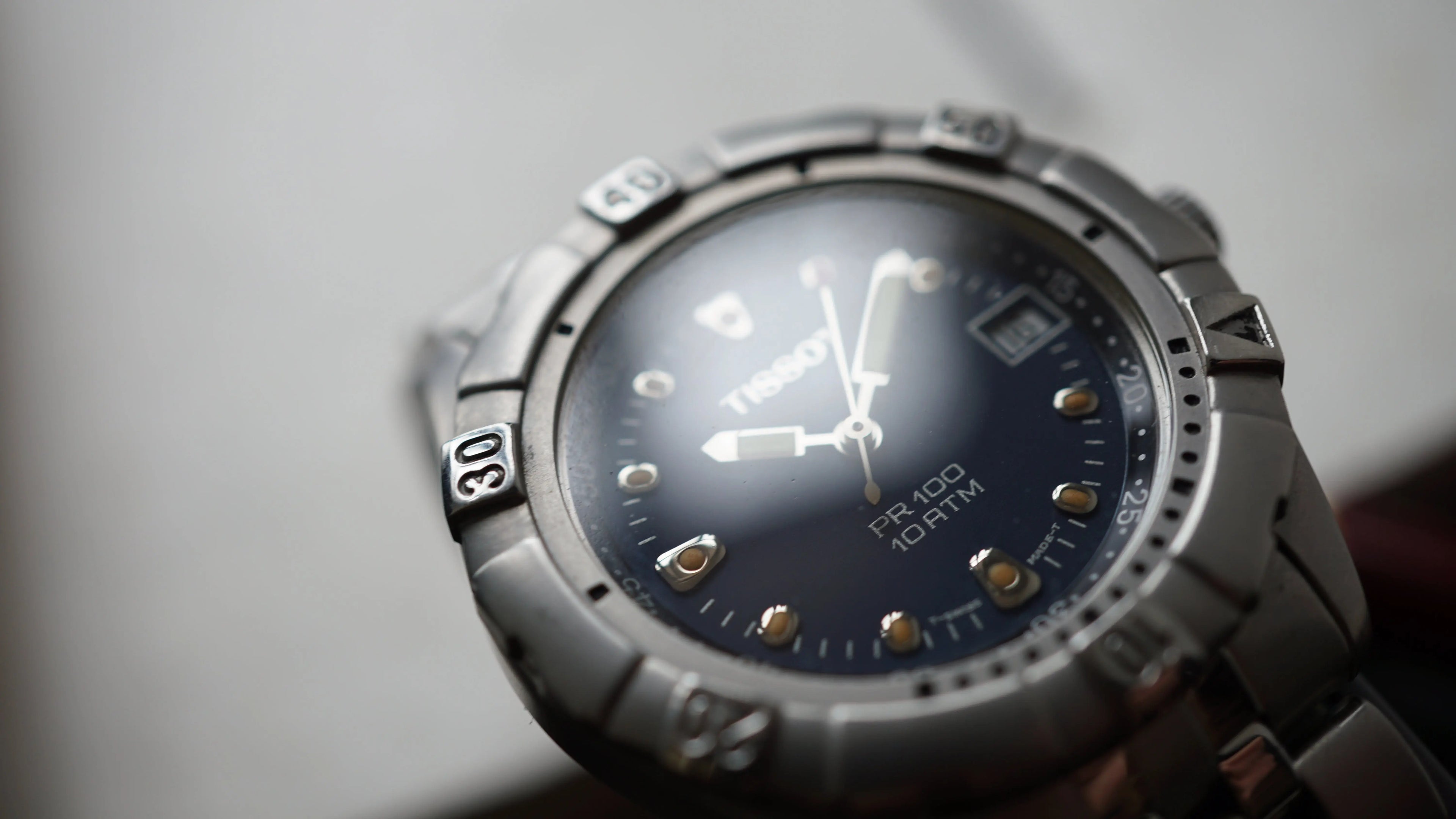 Tissot pr 100 the historic diver of 90s - Fama Elegance Fama Elegance 130.50 relógio