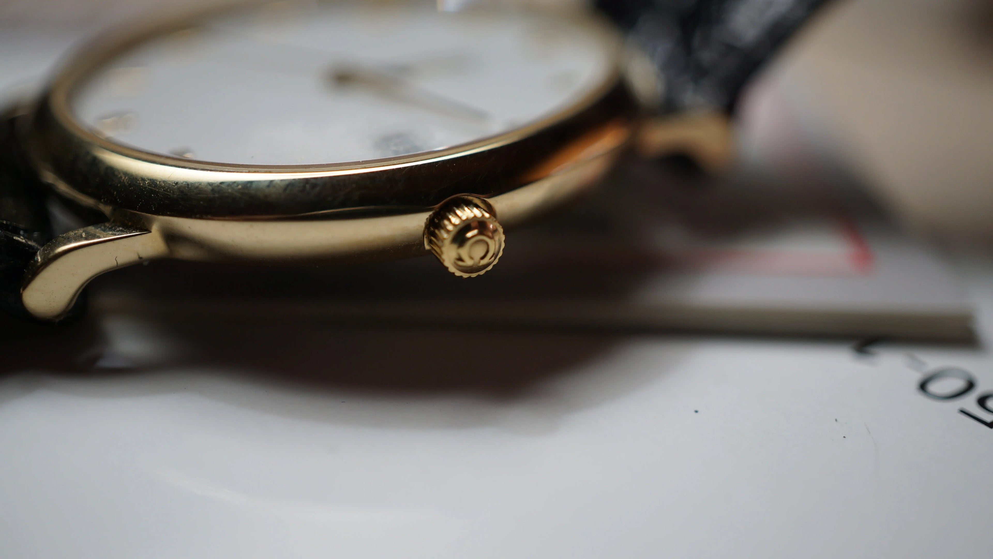 Omega de Vile the iconic gold hands from the 90s full set - Fama Elegance