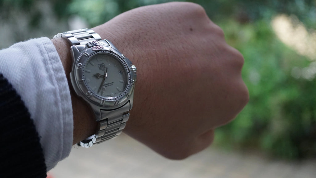 TAG Heuer Professional 4000 Series – White Dial – 41 mm Fama Elegance
