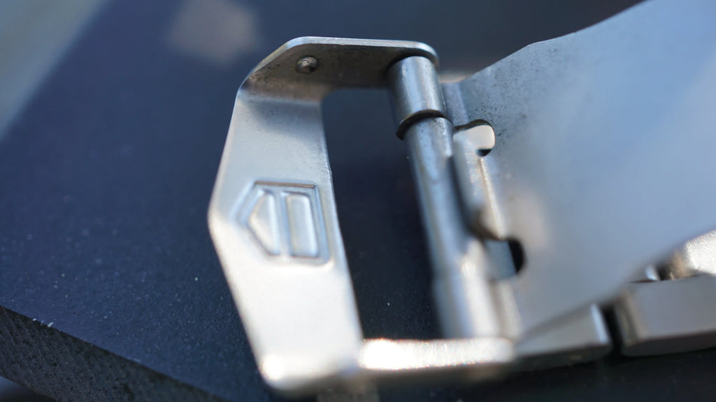 TAG Heuer Professional 4000 Series – White Dial – 37 mm Fama Elegance