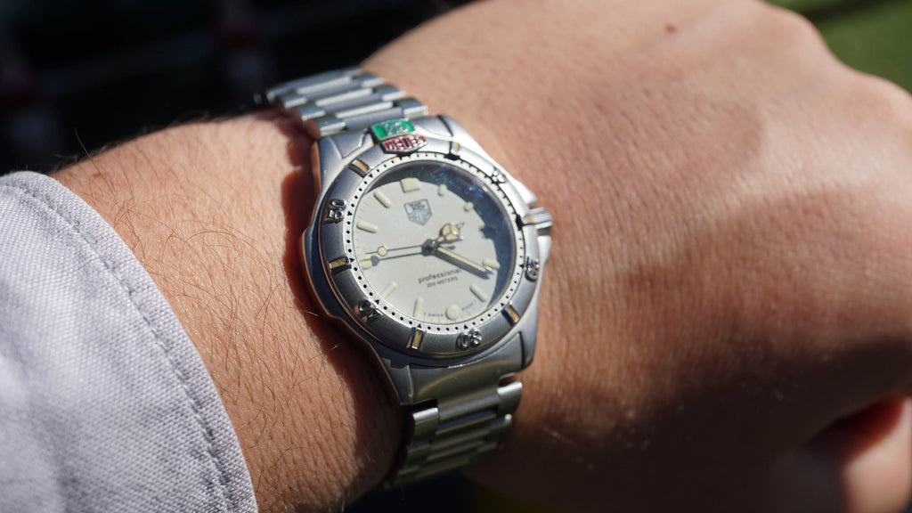 TAG Heuer Professional 4000 Series – White Dial – 37 mm Fama Elegance