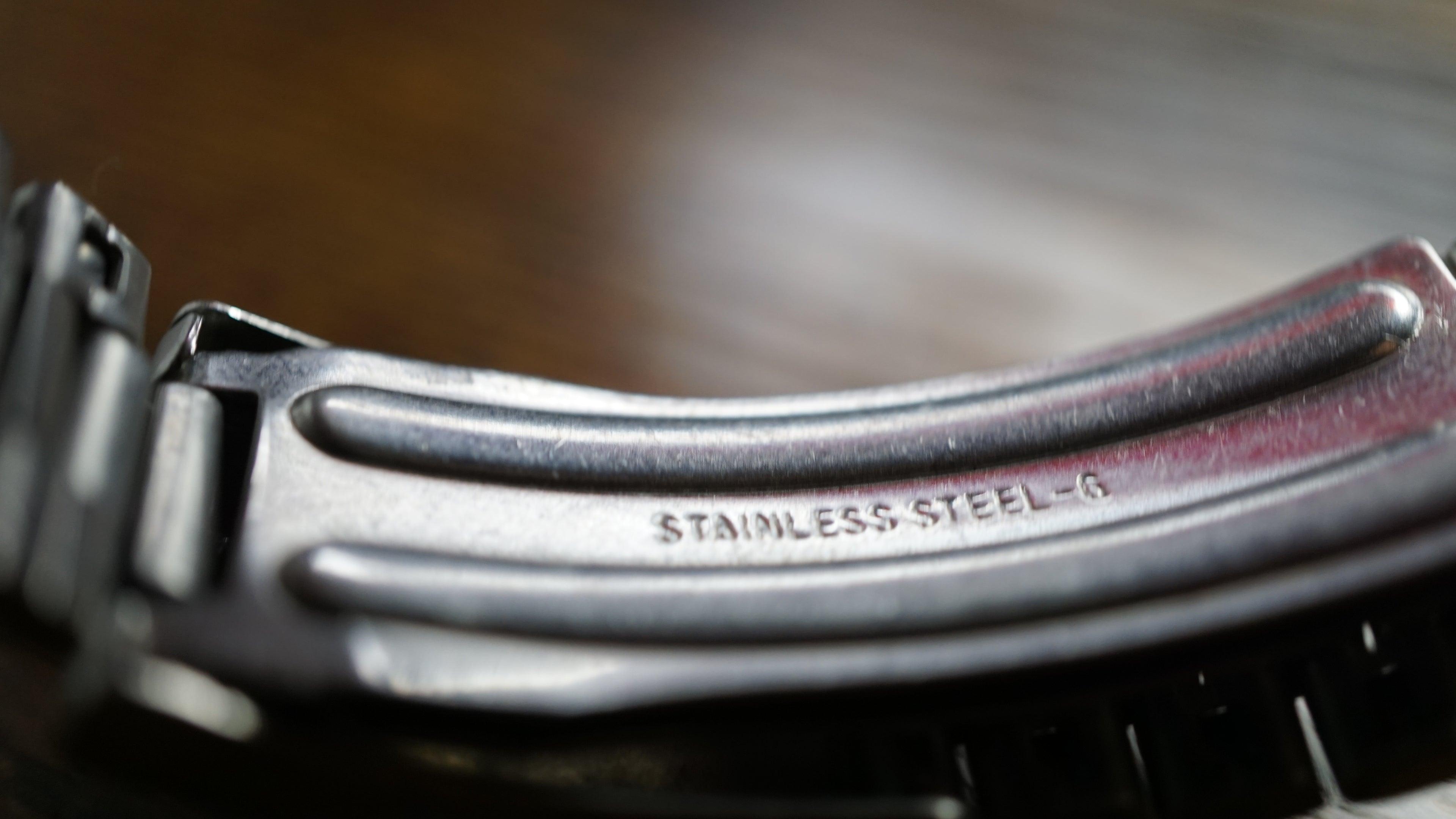 Seiko 5 Automatic White Phantom 1980s Vintage Classic Fama Elegance