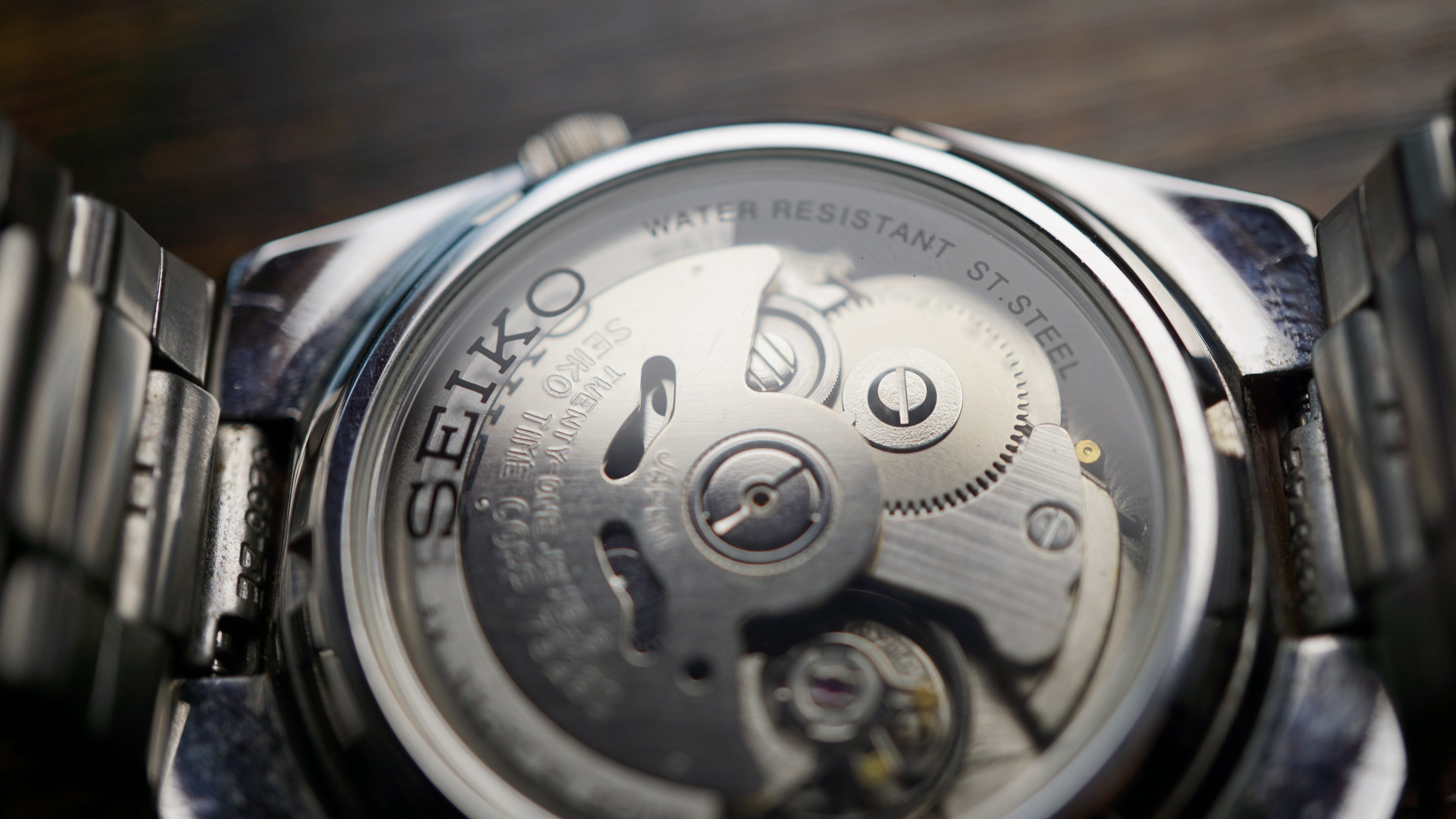 Seiko 5 SNK559J1 – Relógio Automático Masculino Fama Elegance