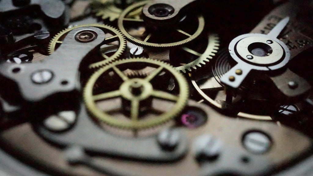 Monsegur Chronograph gent's 1960s – Rare White Waffle Dial – Swiss Vintage Fama Elegance