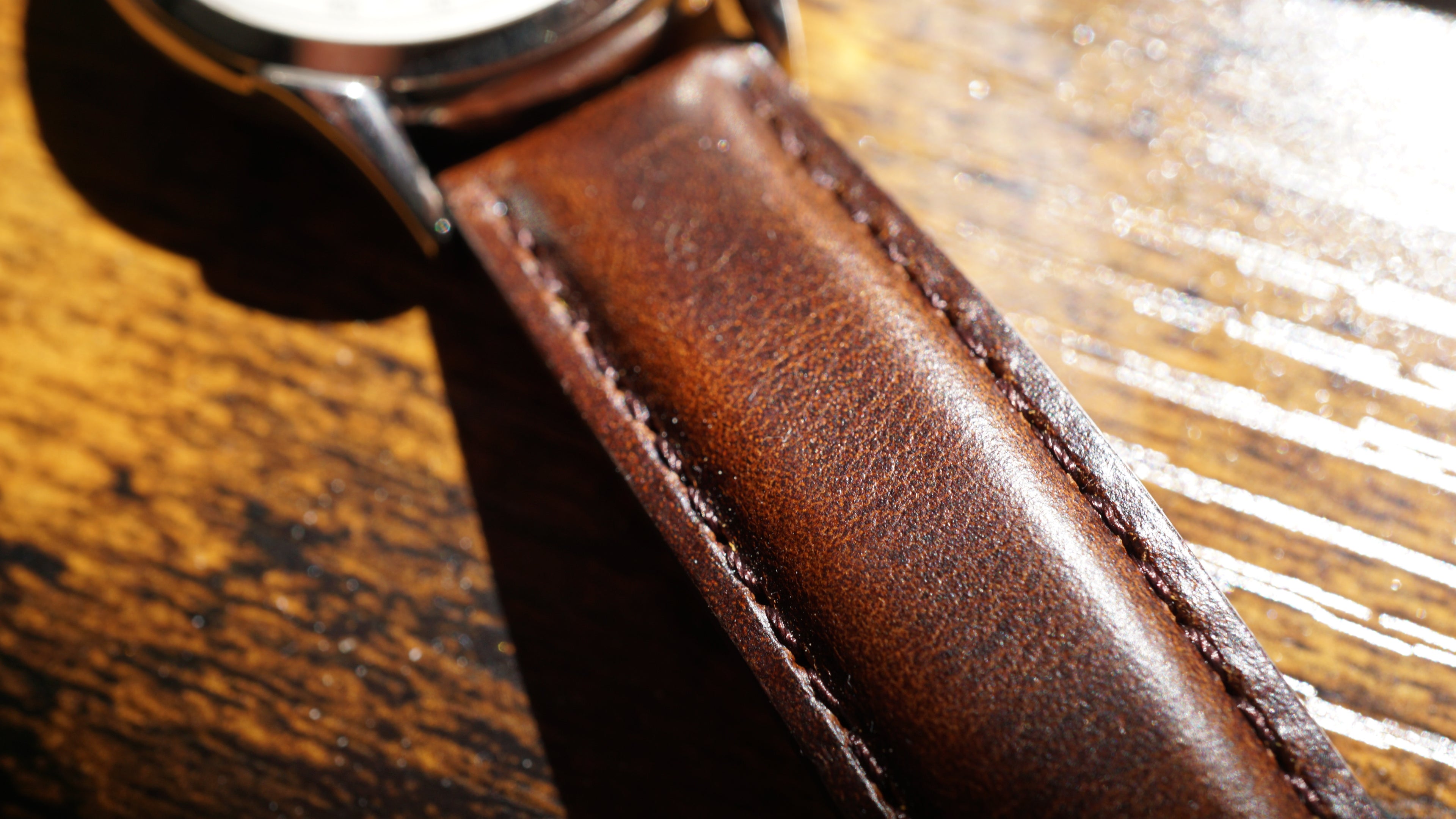 Monsegur Chronograph gent's 1960s – Rare White Waffle Dial – Swiss Vintage Fama Elegance