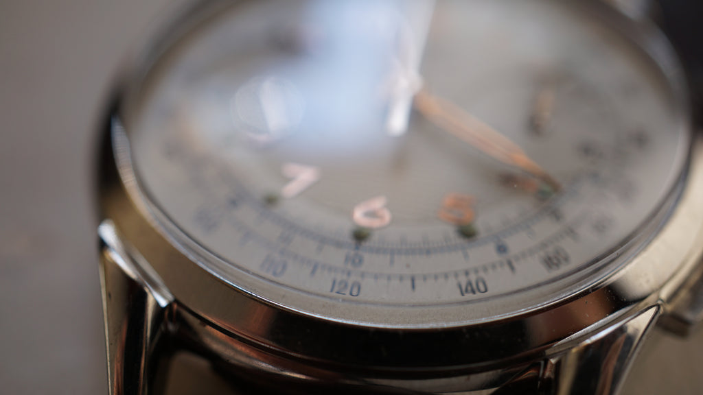Monsegur Chronograph gent's 1960s – Rare White Waffle Dial – Swiss Vintage Fama Elegance