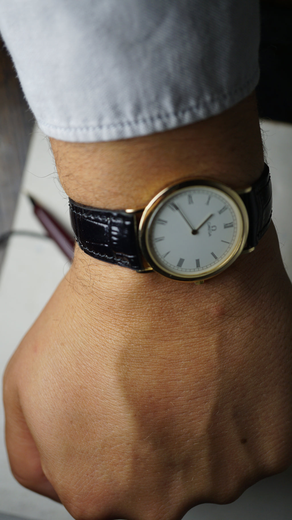 Omega De Ville Quartz Date – Full Set with Rare Original  roman numeral dial Fama Elegance