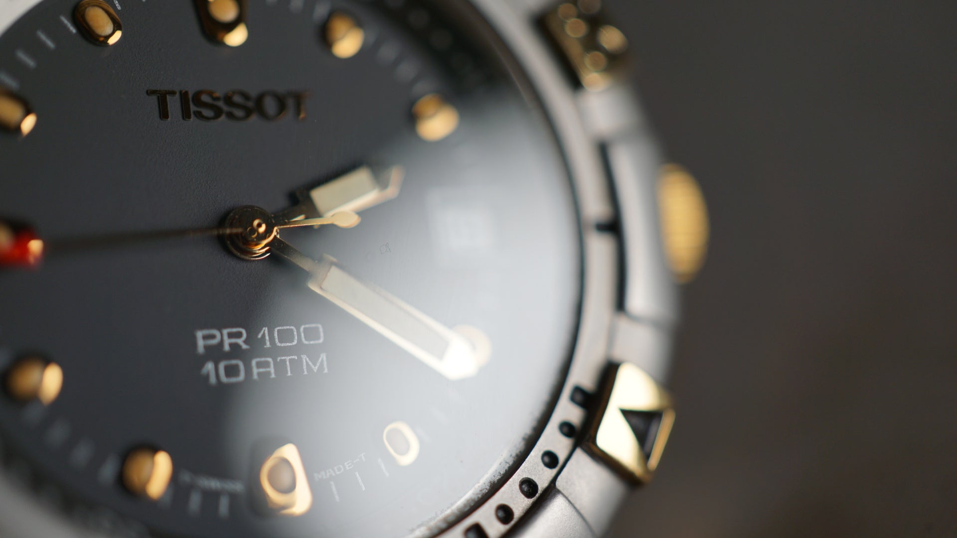 Tissot PR 100 Two-Tone Blue Dial – Full Set | Old New Stock Fama Elegance