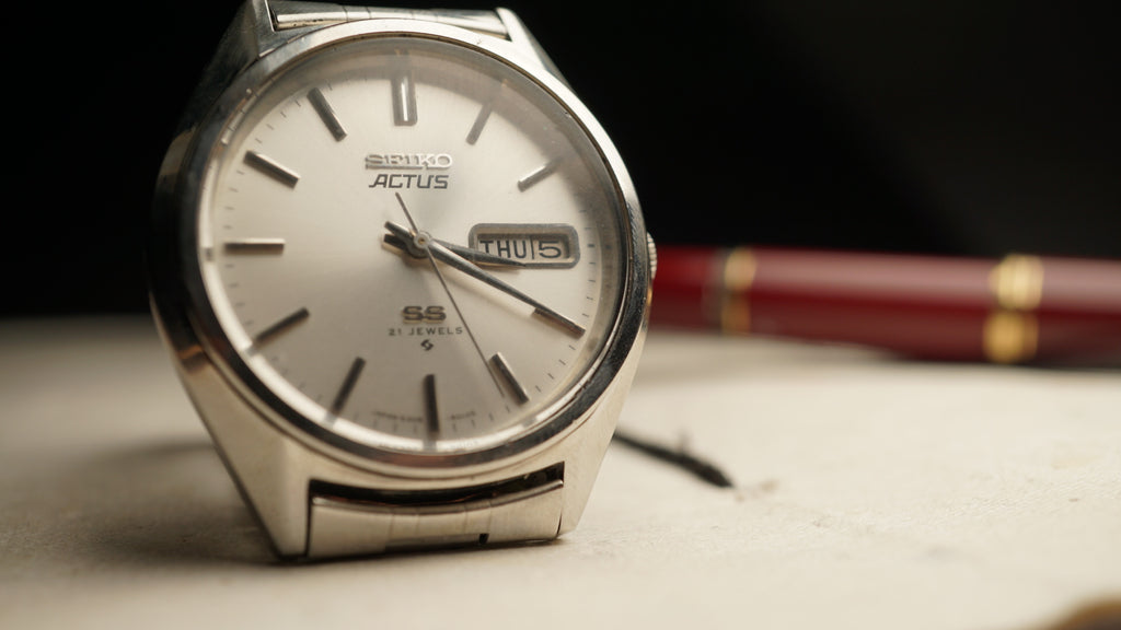 Seiko 5 Actus Automatic 1970s Vintage Watch – Sunburst Dial Japan Made Fama Elegance