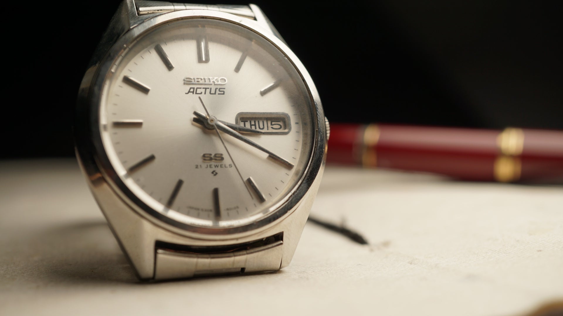 Seiko 5 Actus Automatic 1970s Vintage Watch – Sunburst Dial Japan Made Fama Elegance