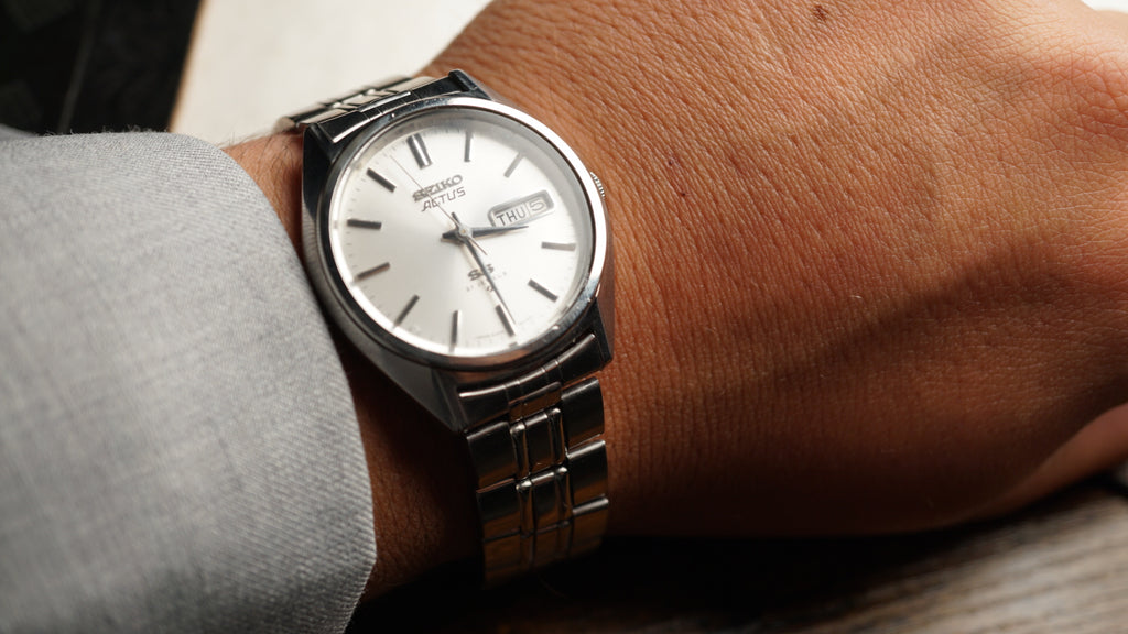 Seiko 5 Actus Automatic 1970s Vintage Watch – Sunburst Dial Japan Made Fama Elegance