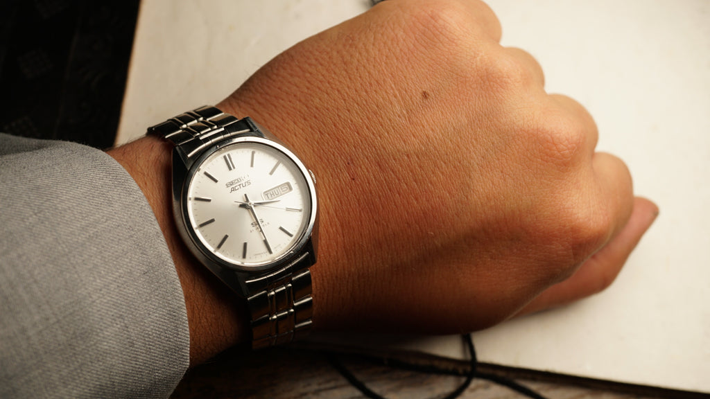 Seiko 5 Actus Automatic 1970s Vintage Watch – Sunburst Dial Japan Made Fama Elegance