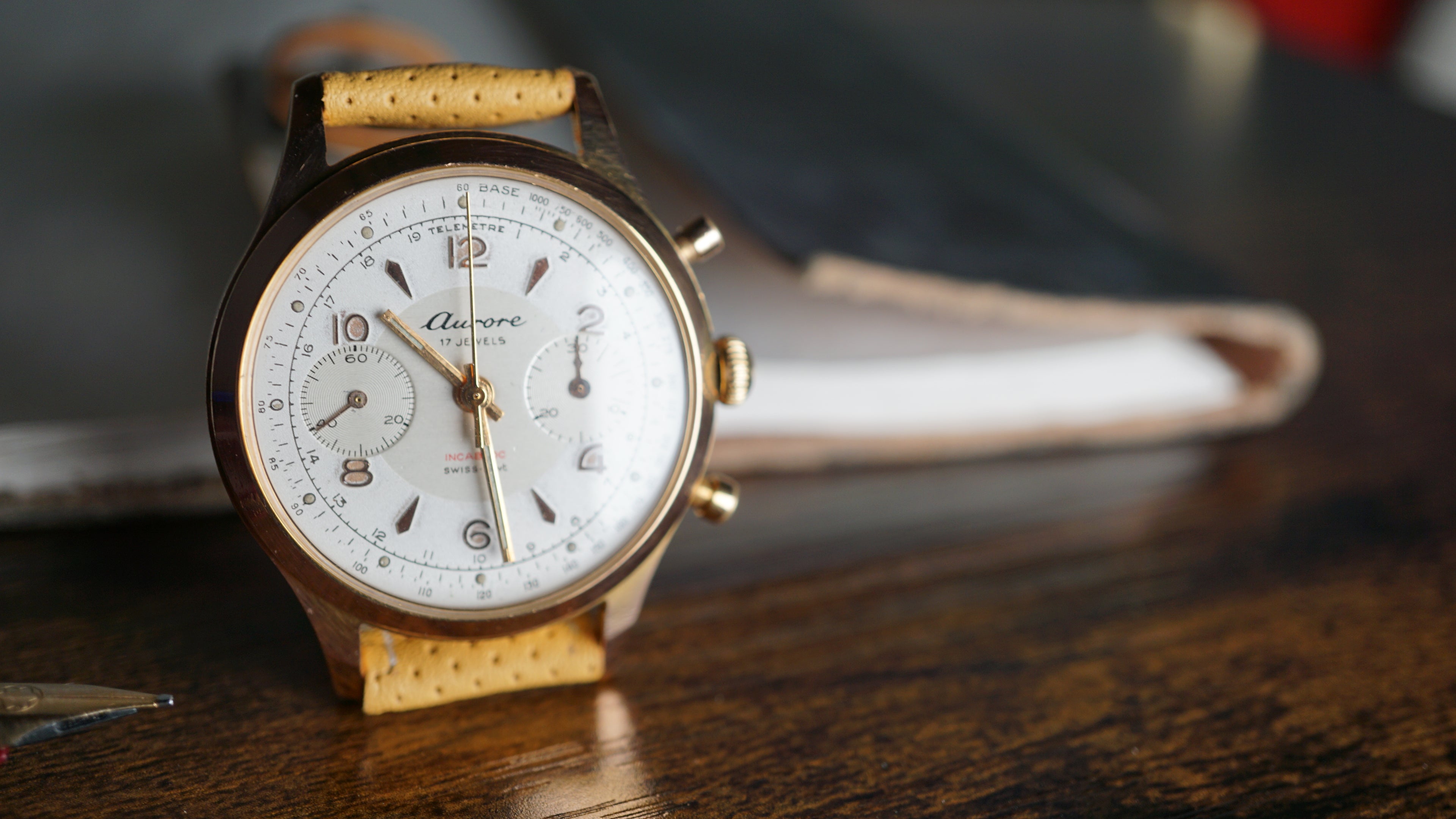 Chronograph swiss Aurore Bull Eye Pilot  – Vintage Swiss Craftsmanship Fama Elegance