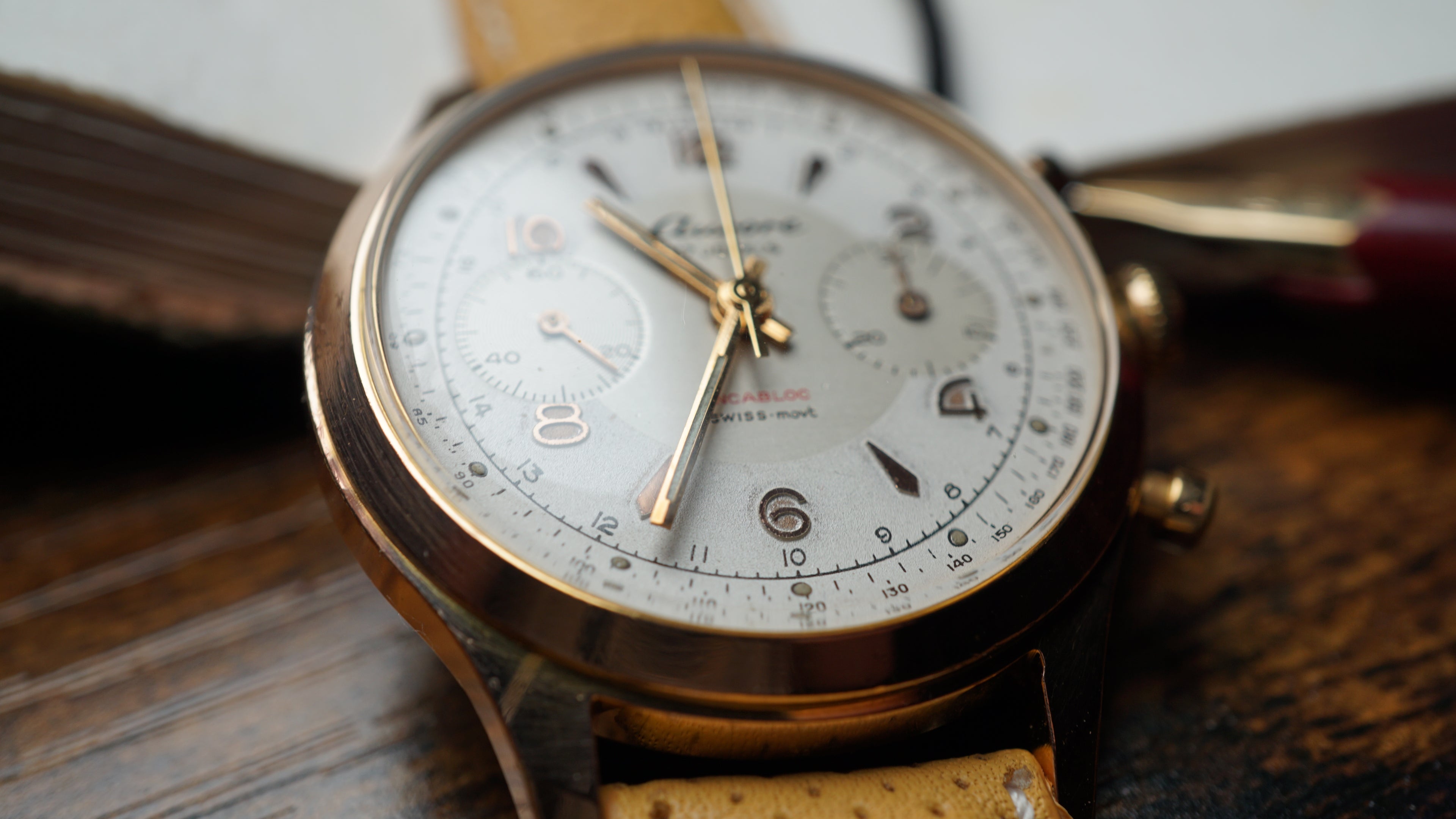 Chronograph swiss Aurore Bull Eye Pilot  – Vintage Swiss Craftsmanship Fama Elegance