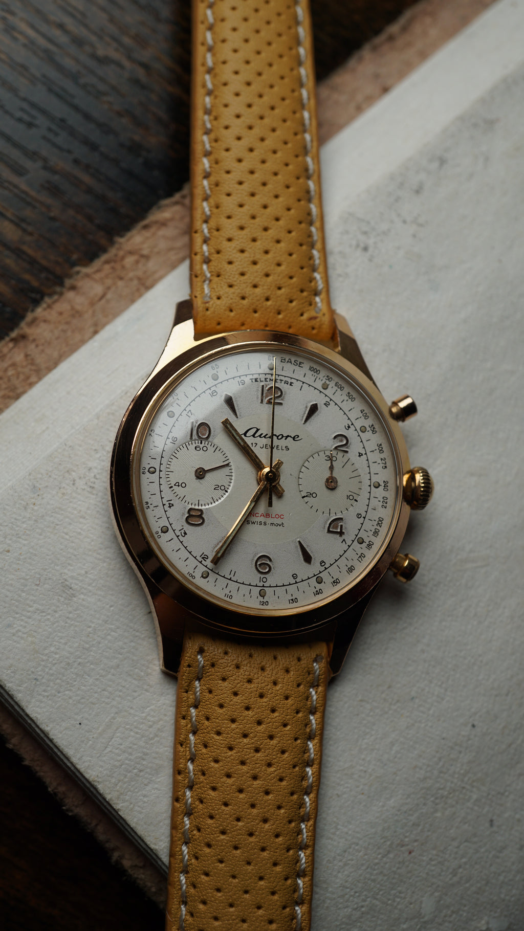 Chronograph swiss Aurore Bull Eye Pilot  – Vintage Swiss Craftsmanship Fama Elegance