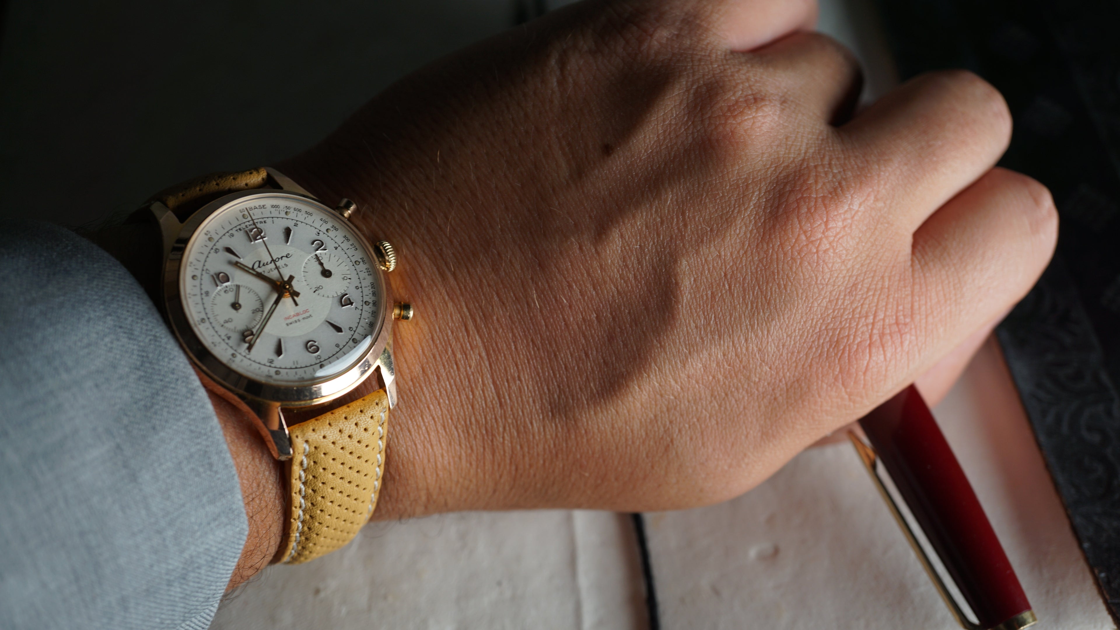 Chronograph swiss Aurore Bull Eye Pilot  – Vintage Swiss Craftsmanship Fama Elegance