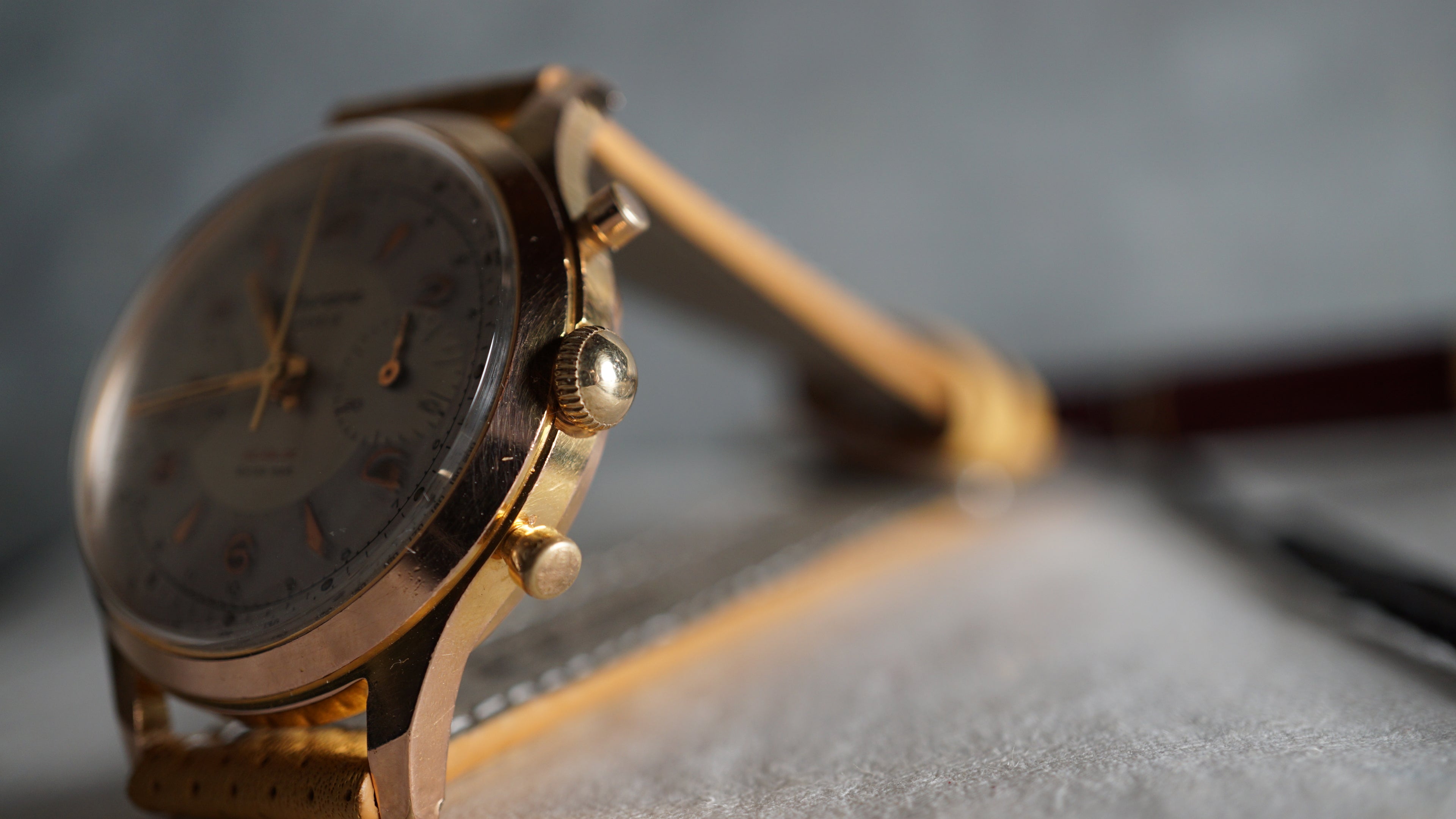 Chronograph swiss Aurore Bull Eye Pilot  – Vintage Swiss Craftsmanship Fama Elegance
