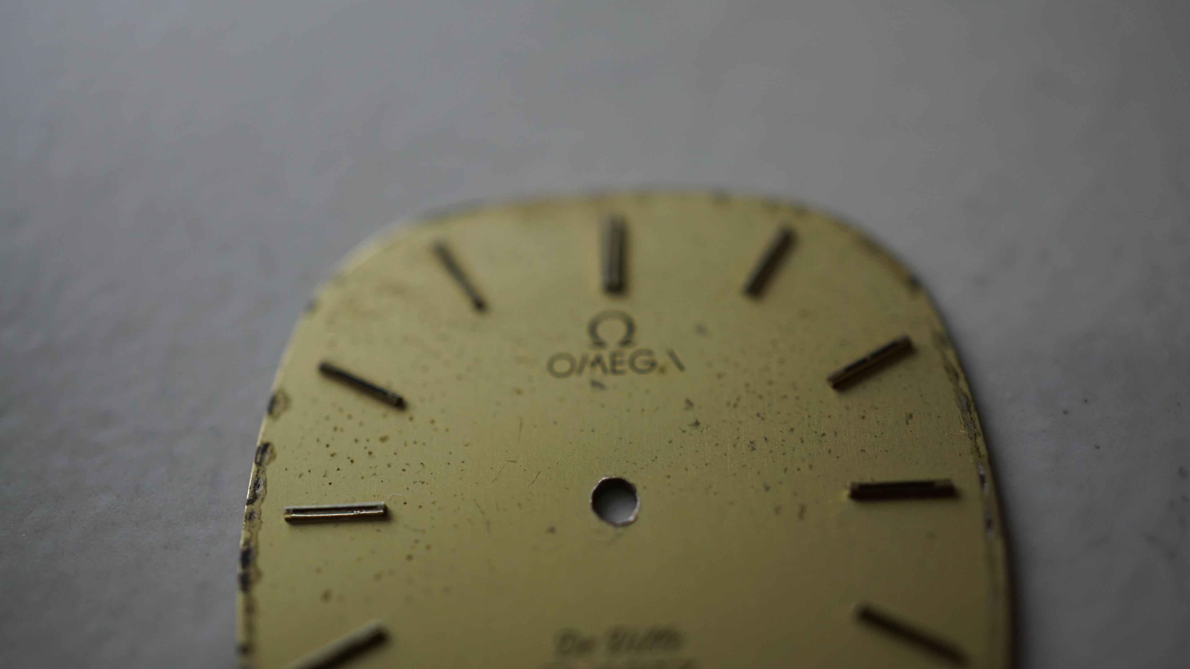 Original Omega De Ville Quartz dial Fama Elegance