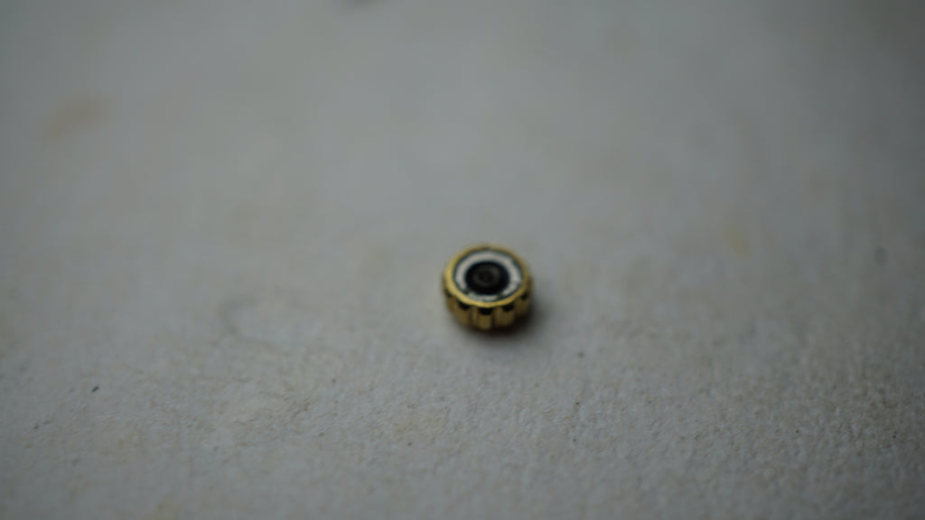 Original Omega Crown 1.2 mm Yellow Gold – Genuine Omega Watch Part Fama Elegance