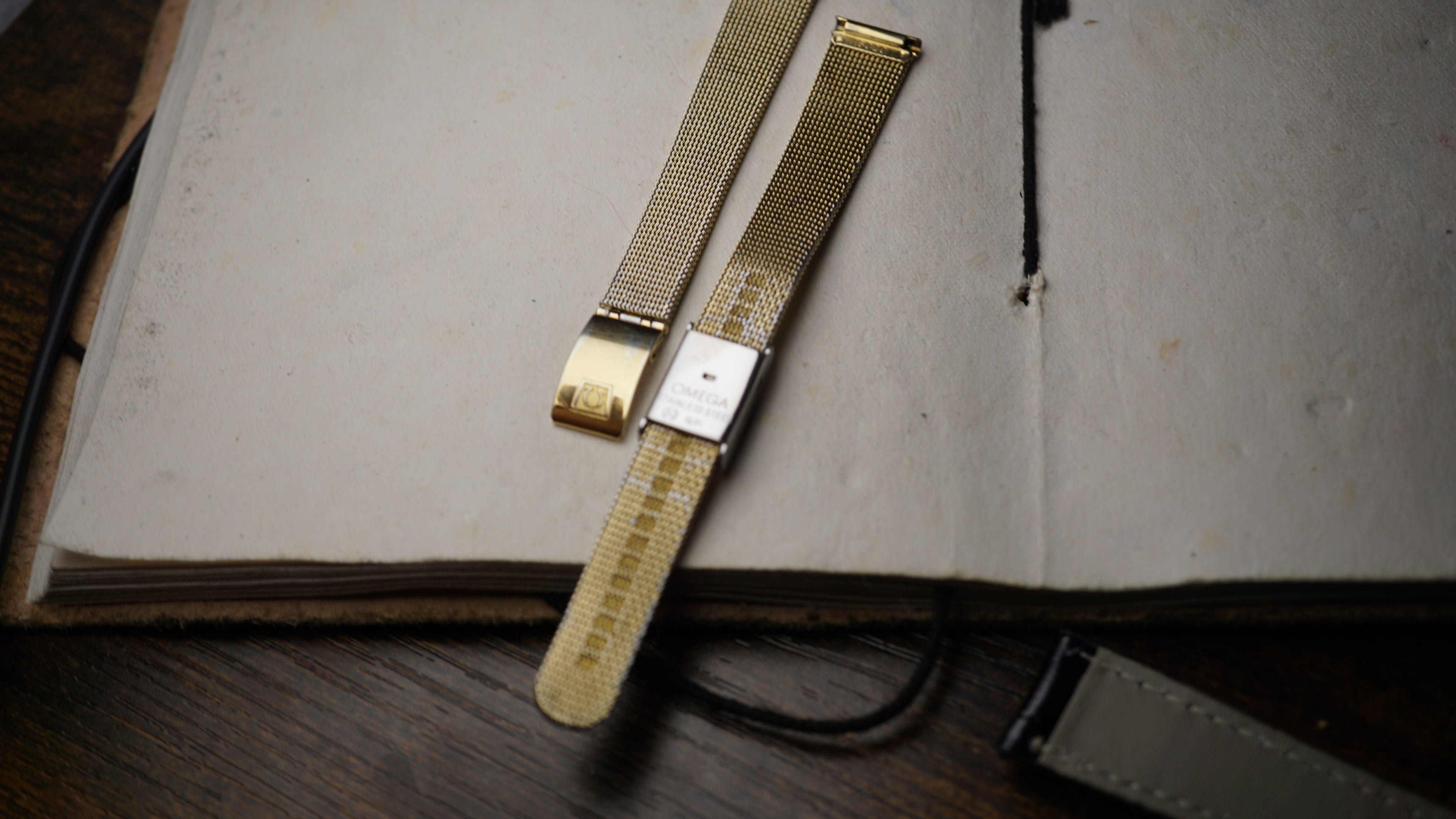 Omega Vintage 1970s Gold Milanese Mesh Bracelet – 15mm Fama Elegance