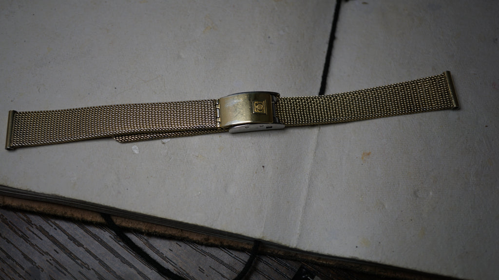 Omega Vintage 1970s Gold Milanese Mesh Bracelet – 15mm Fama Elegance