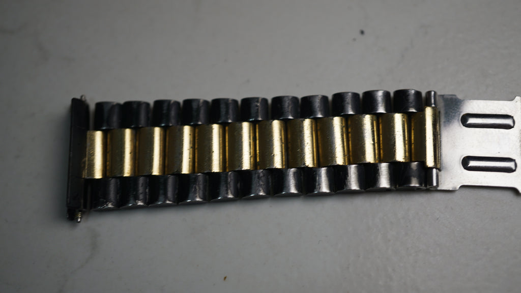 Vintage 1980s TAG Heuer Airline Two-Tone Bracelet – Original &amp; Complete Fama Elegance