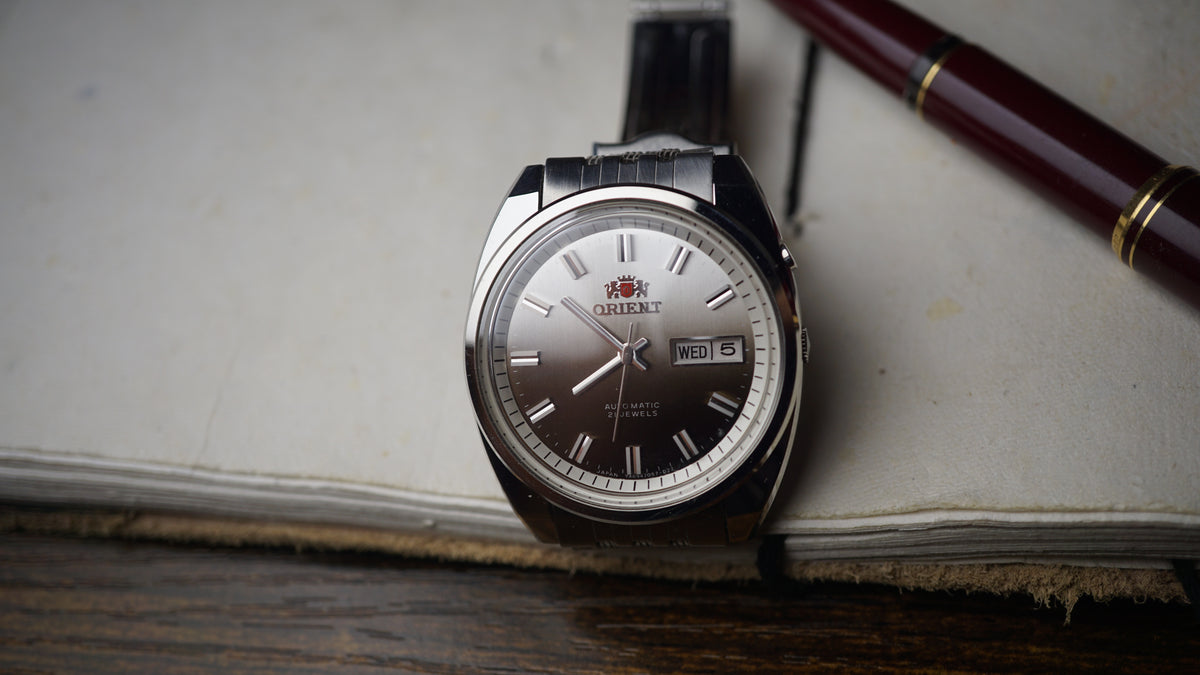 Vintage Orient Automatic 21 Jewels Watch – Original Jubilee Bracelet – Day/Date Fama Elegance