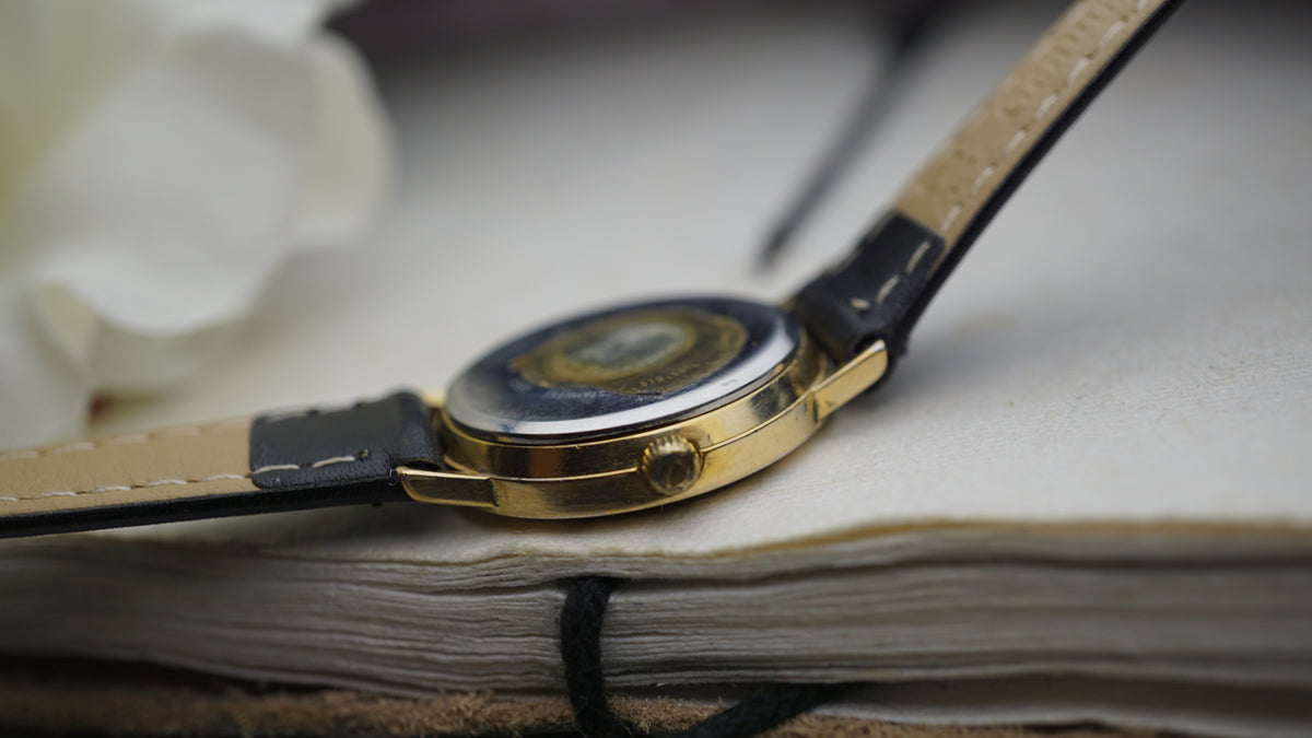 Enicar Ladies Vintage Watch Swiss Made 90s Gold eraEnicar Ladies Vintage Watch | Swiss Made Fama Elegance