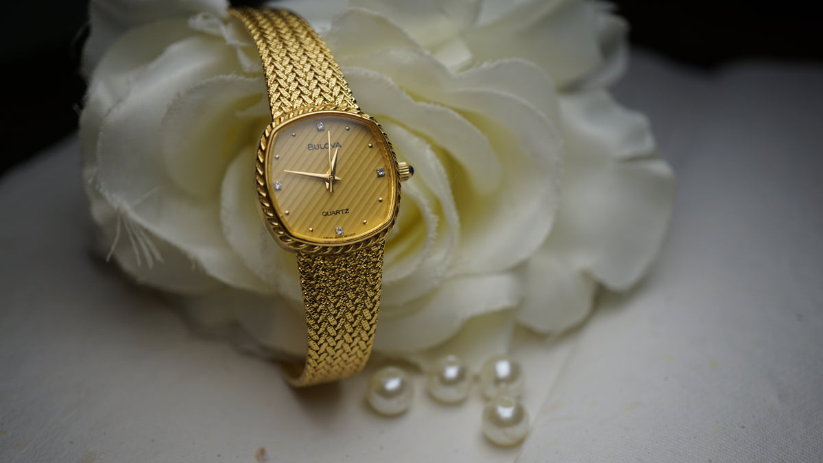 BULOVA VINTAGE QUARTZ — GOLDEN ELEGANCE | Dance  1980s woman Fama Elegance