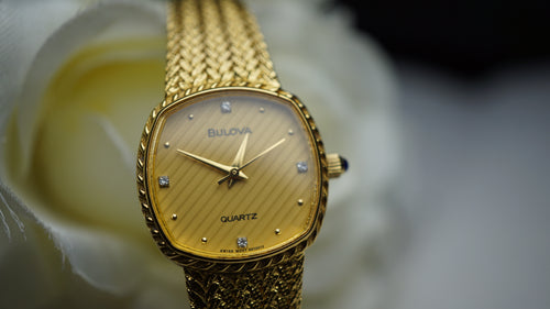 BULOVA VINTAGE QUARTZ — GOLDEN ELEGANCE | Dance  1980s woman Fama Elegance