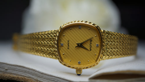 BULOVA VINTAGE QUARTZ — GOLDEN ELEGANCE | Dance  1980s woman Fama Elegance