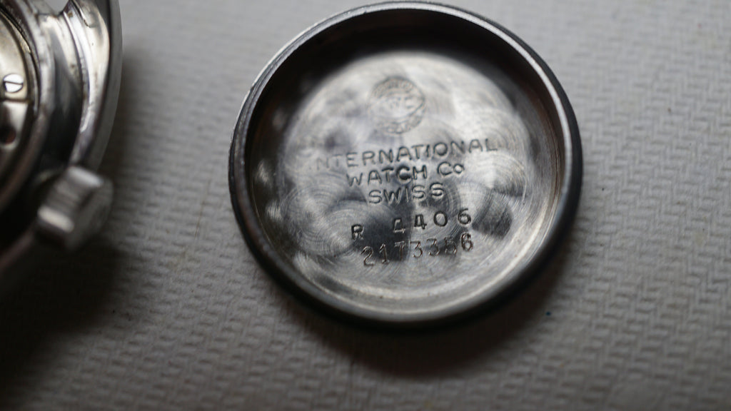 IWC International Watch Co. Ref. R 4406 — Automatic | 26 mm | Circa 1970 woman Fama Elegance